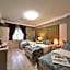 Pelican House Hotel