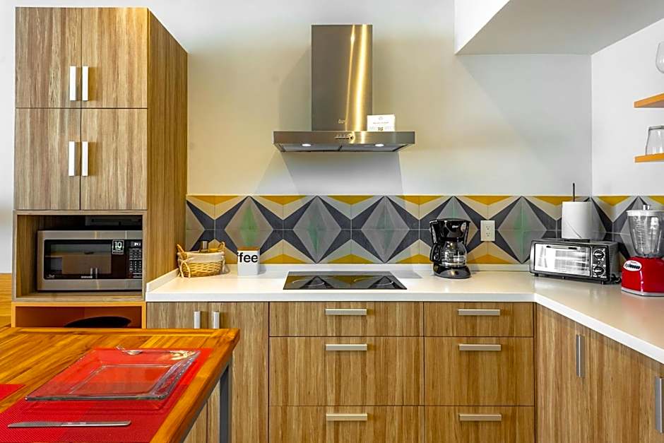 Opal Suites Apartments