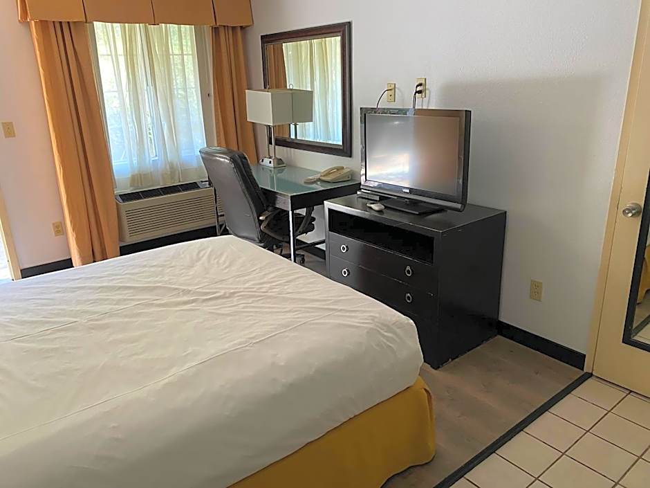 Hotel Silver Lake
