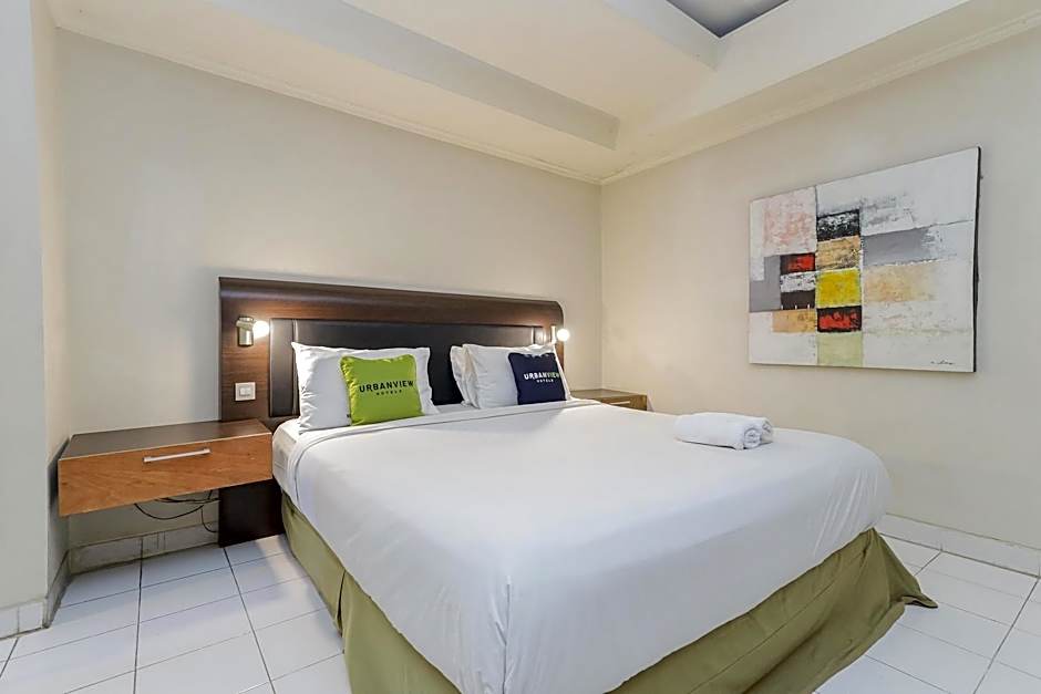 Urbanview Hotel Taman Suci Denpasar Bali