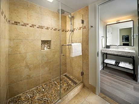 King Bed Non Smoking