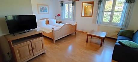 Standard Studio - Annex