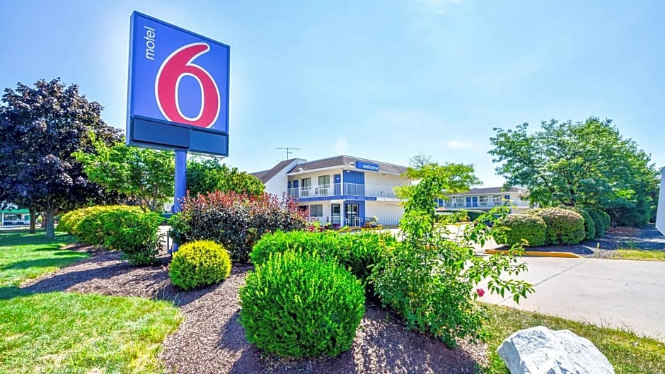 Motel 6-Windsor Locks, CT - Hartford