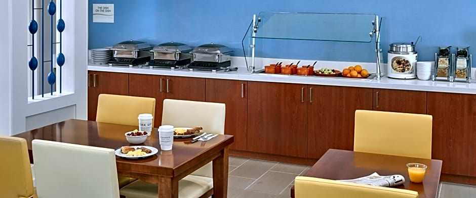 ES Suites Jacksonville – Jacksonville, FL