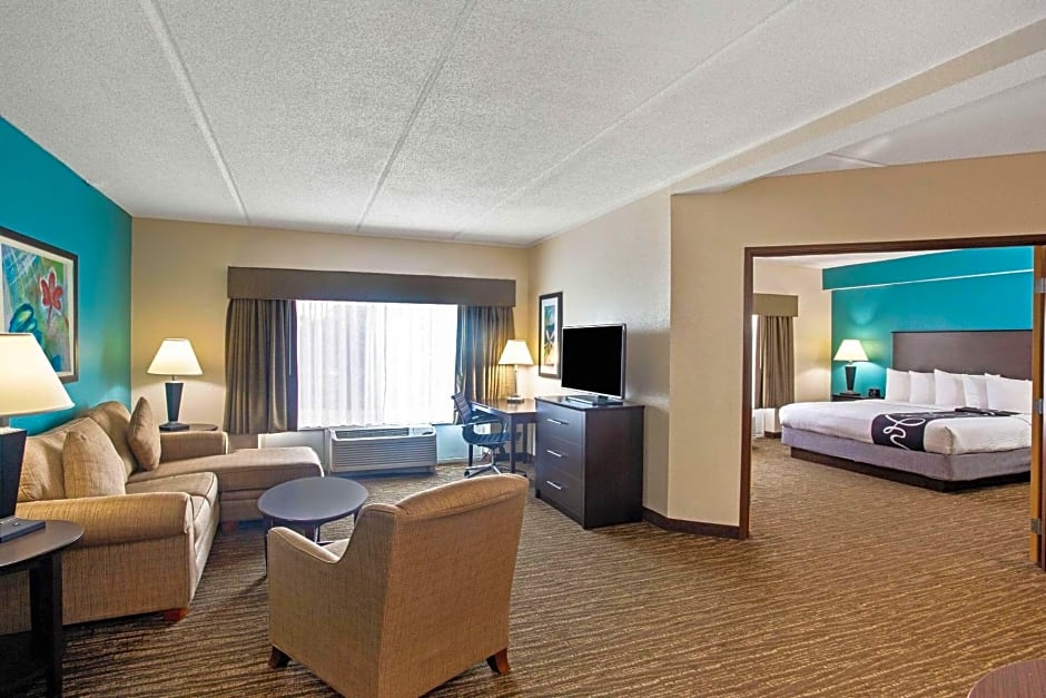 Comfort Inn & Suites Sarasota I75