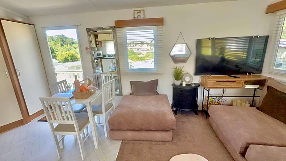 Hoburne Devon Bay Holiday Home Fresh Bright Rental - Home from home