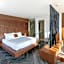 Len's Hotel