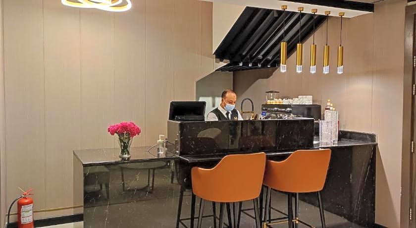 Aquila Hotel