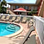 Carlton House Motel and Suites