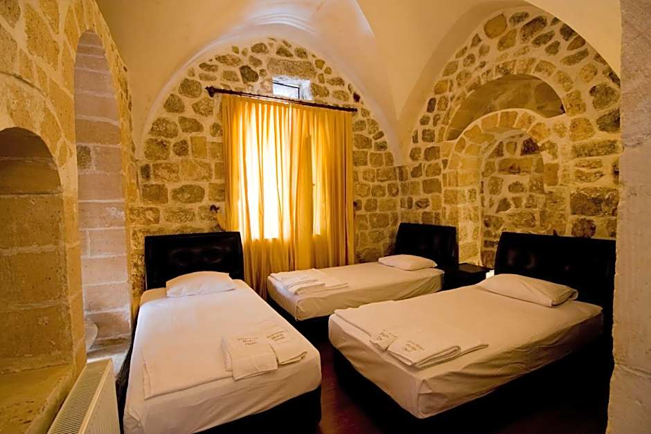 Zinciriye Hotel