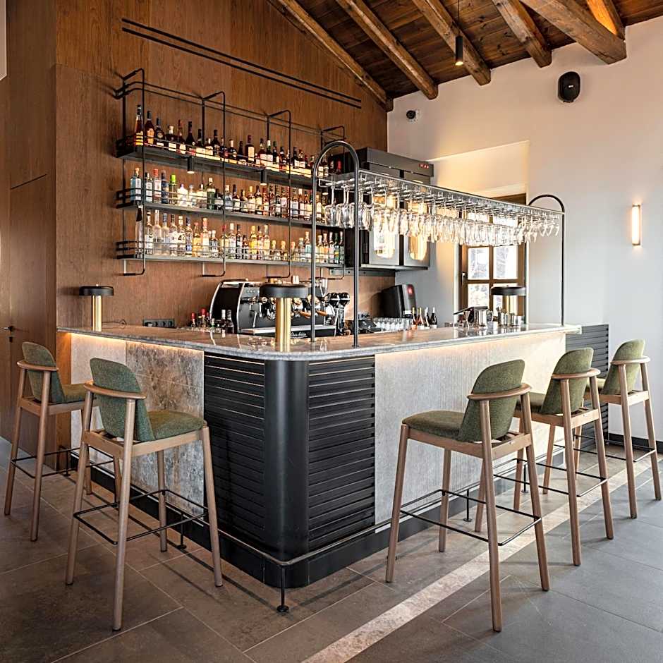 Unedo All Seasons Boutique Hotel