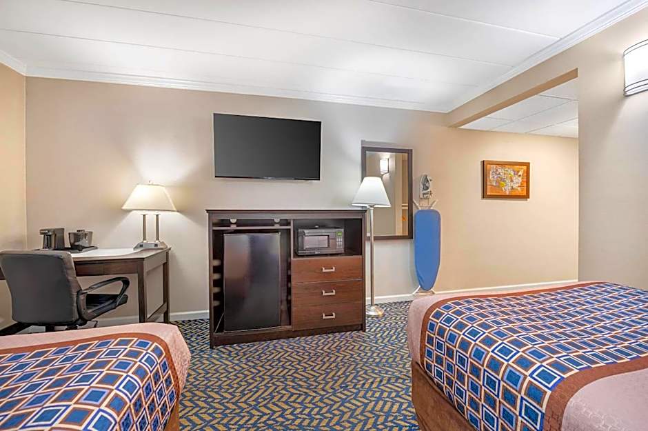 Econo Lodge Hicksville - Long Island