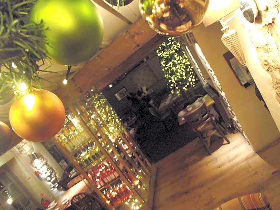 Sturdy`s Castle - Historic Coaching Inn near Blenheim Palace, Oxfordshire