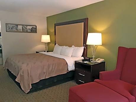 Quality Inn Morganton Southeast