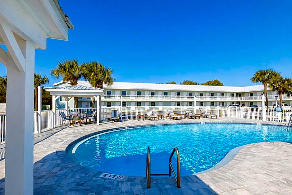 Destin Inn & Suites