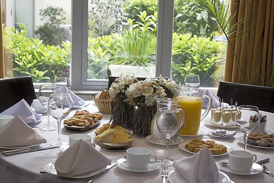 Regency Golf - Hotel Urbano