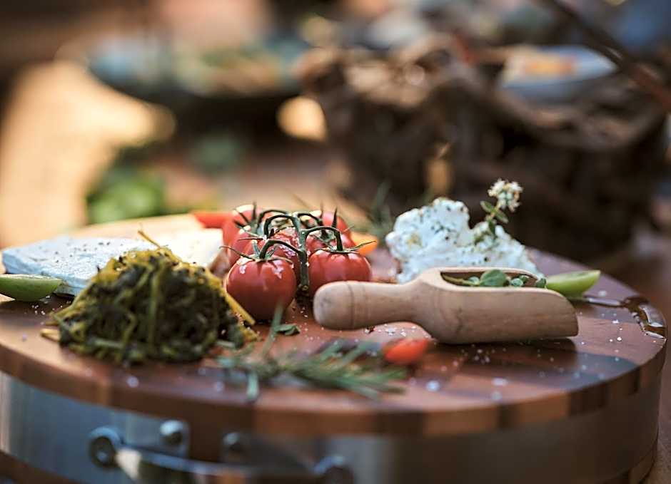 Nobelos Seaside Lodge