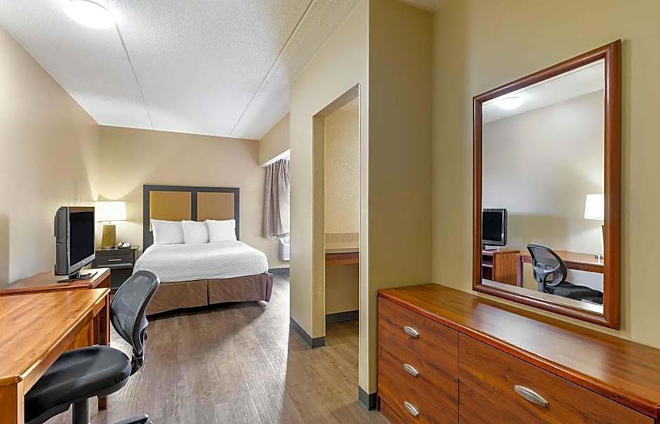 Extended Stay America Suites - Cleveland - Middleburg Heights