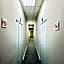Center Capsule Hostel