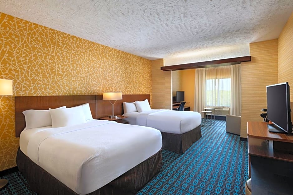 Fairfield Inn & Suites by Marriott Lincoln Airport