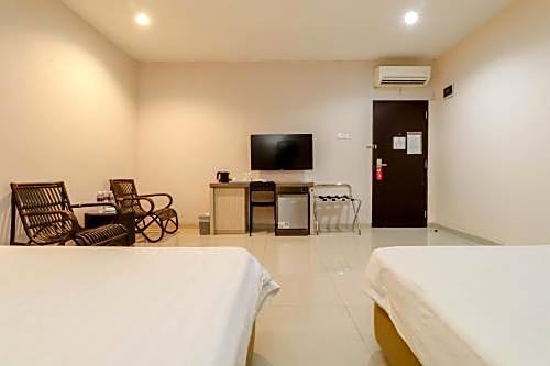 Lovina Inn Hotel Batam