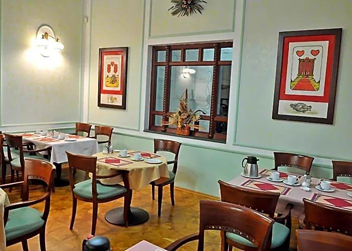 Hotel Ester