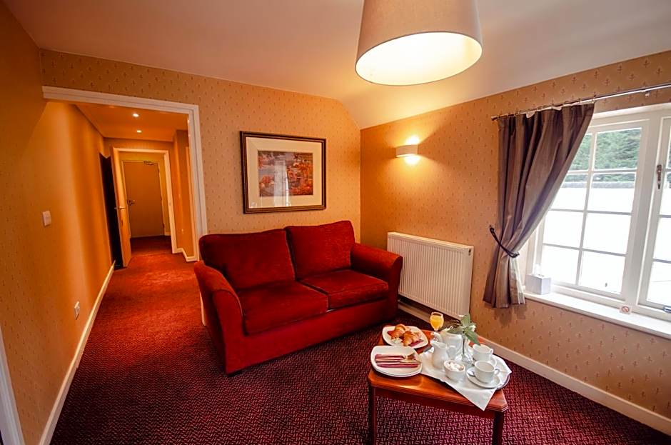 Howfield Manor Hotel