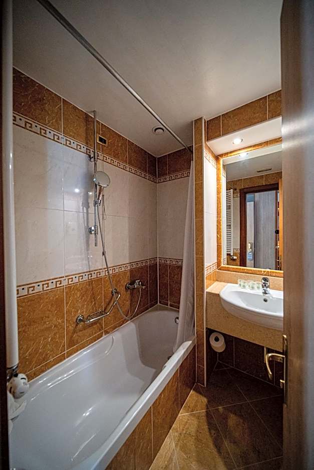 Hotel Mary