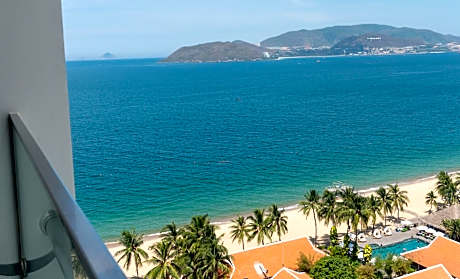 Triple Suite with Balcony