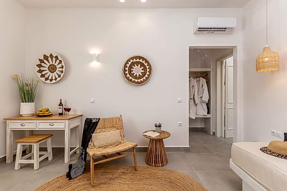 Porto Dema Luxury Suites