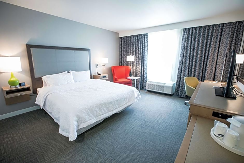 Hampton Inn By Hilton & Suites Tempe/Phoenix Airport, Az