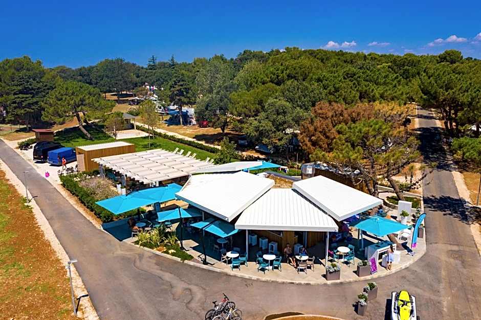 Arena Grand Kazela Camping Homes