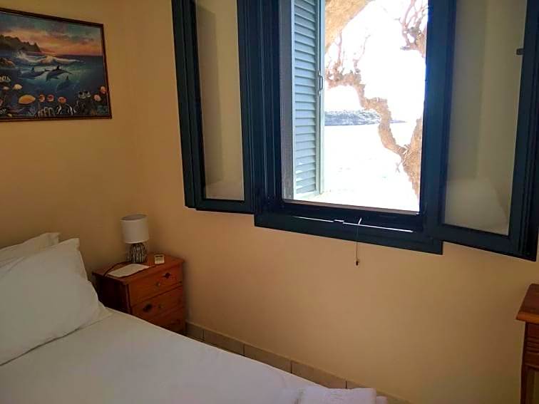 Gorgones, sea-front, great view