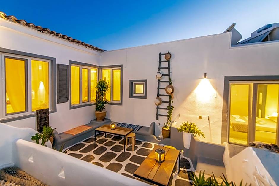 Fratelli Family Rooms