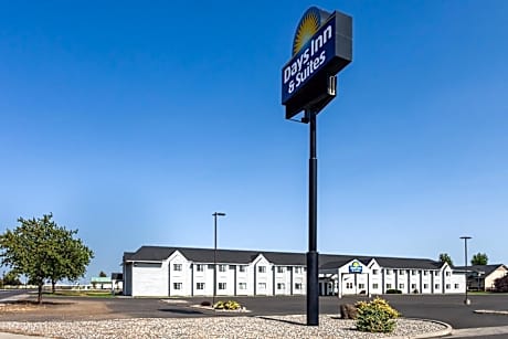 Days Inn & Suites by Wyndham Spokane Airport Airway Heights