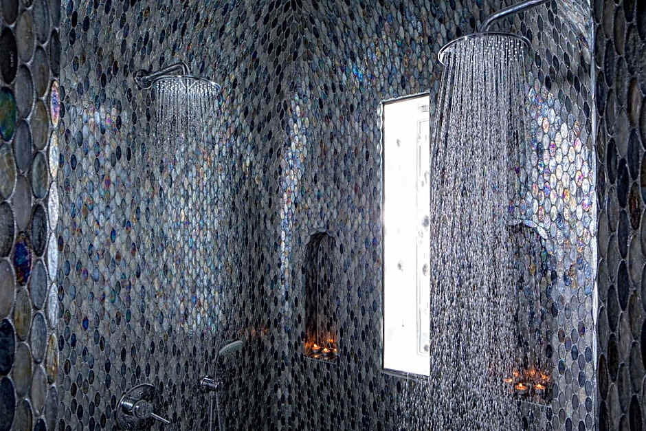 Dreams Luxury Suites