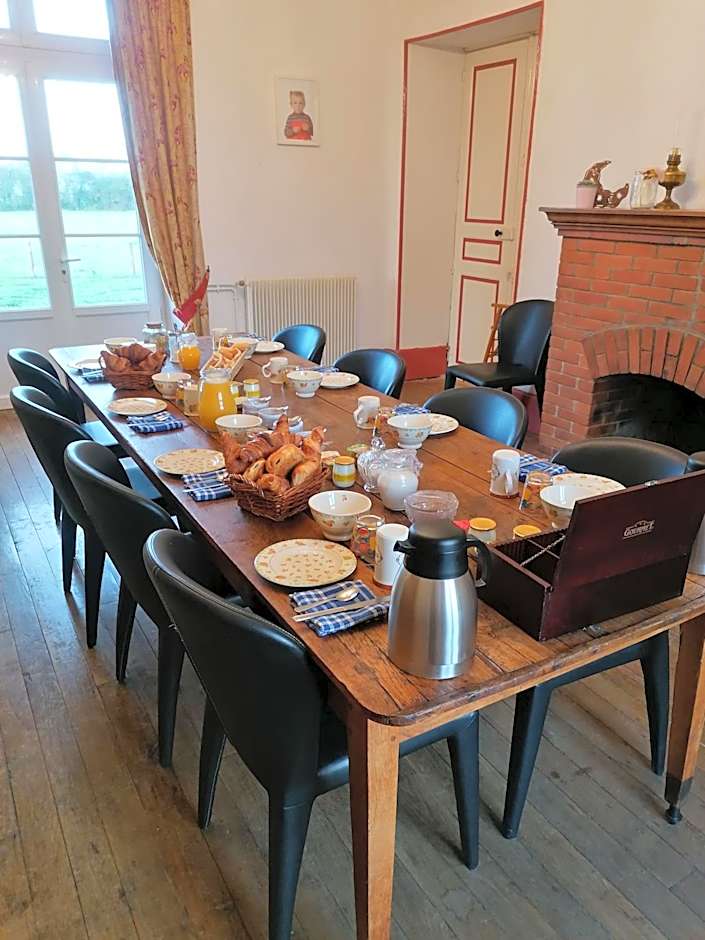 CHATEAU DE CHAVANNES