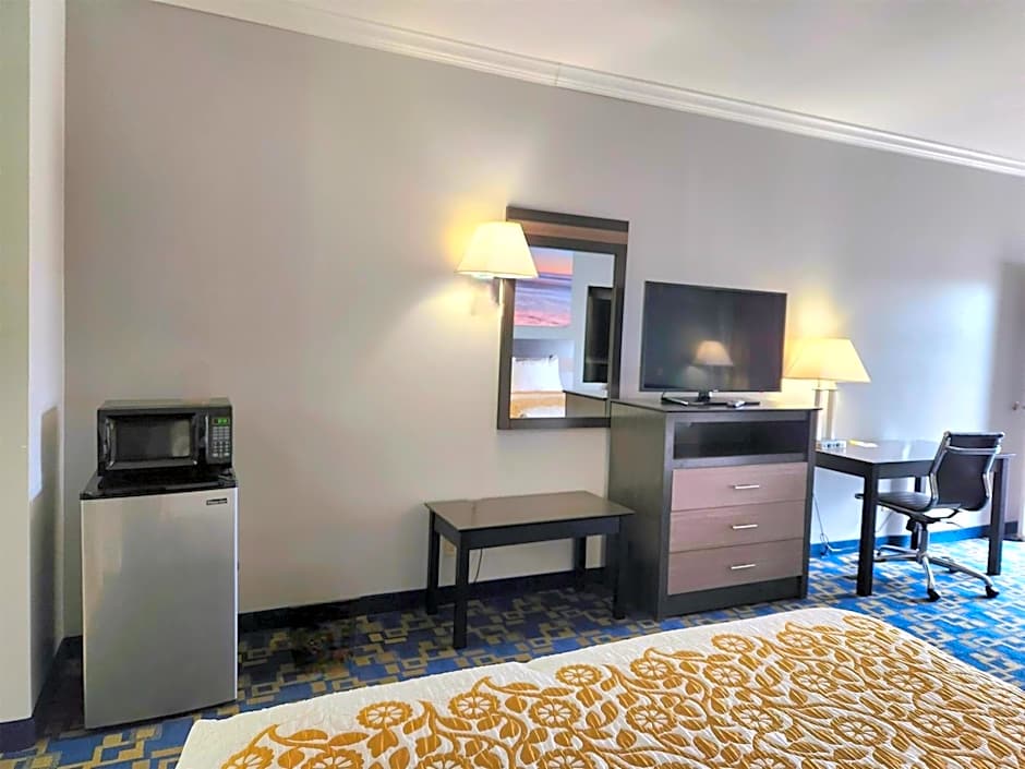 Days Inn by Wyndham Robstown