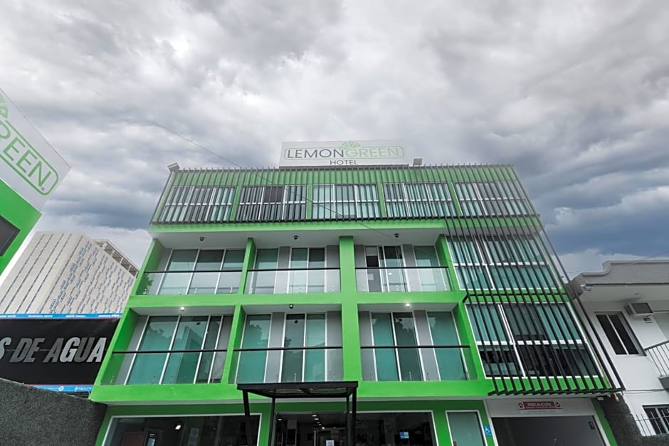 HOTEL LEMON GREEN -Zona Expo Frente al Centro de Convenciones