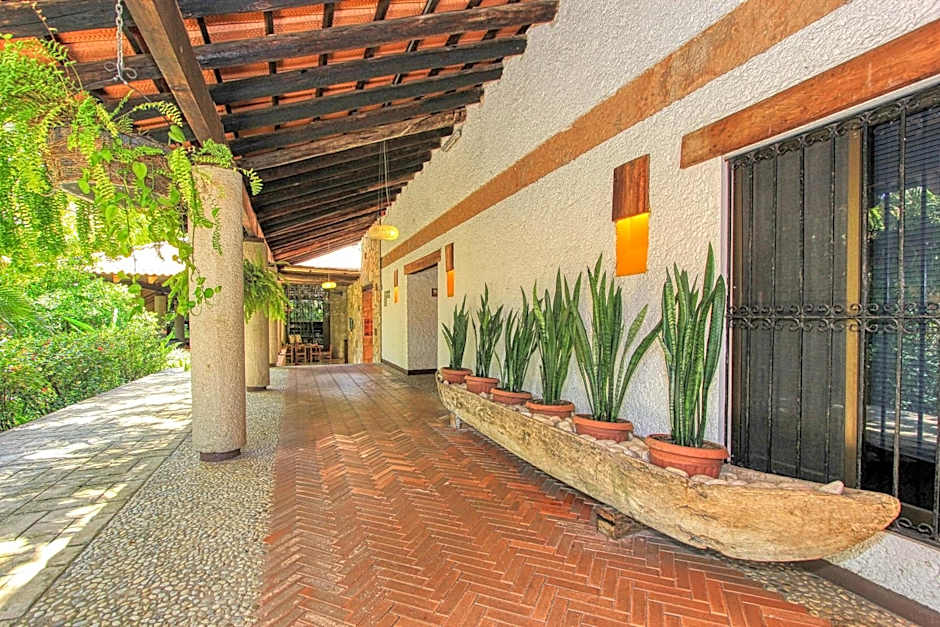 Hotel Ciudad Real Palenque