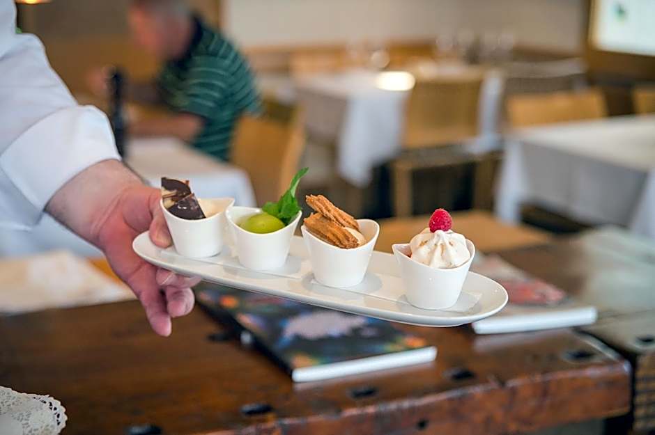 Hotel & Restaurant Forni