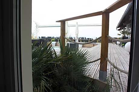 Double Room with Swimming Pool View-Lower level