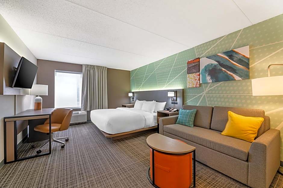 Comfort Inn & Suites Madison East - Monona