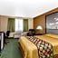 Super 8 by Wyndham Jefferson