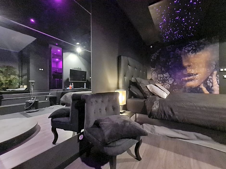 Loveroom Sexyloveroom