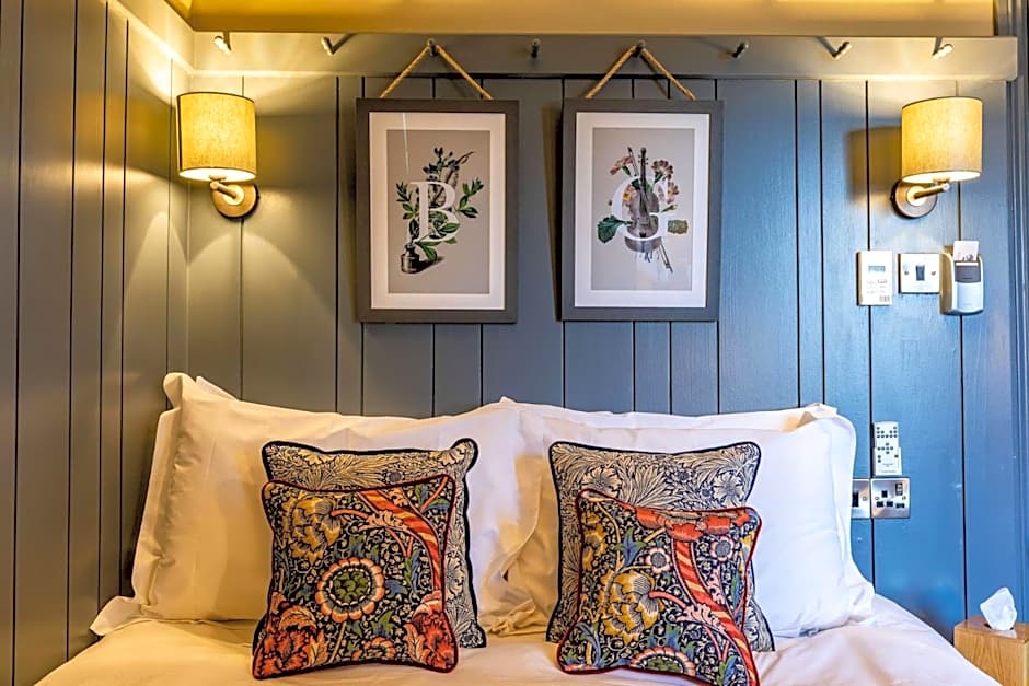 The Brook Green Hotel