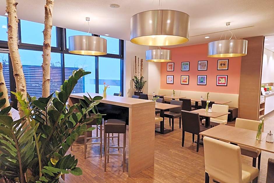 Garner Hotel Berlin - Charlottenburg By IHG