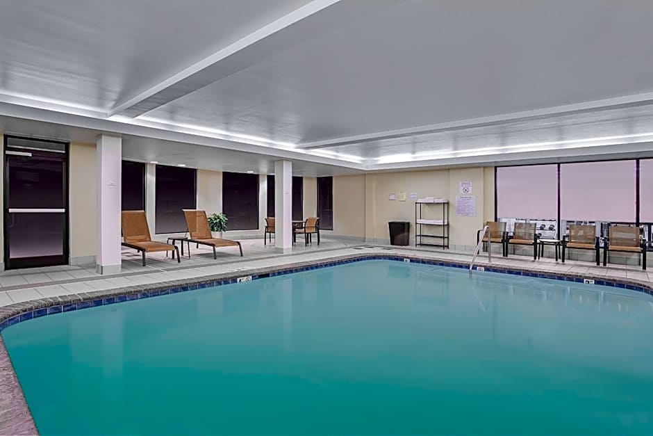 Courtyard by Marriott Knoxville Cedar Bluff