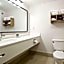 Hawthorn Suites by Wyndham Oakland/Alameda