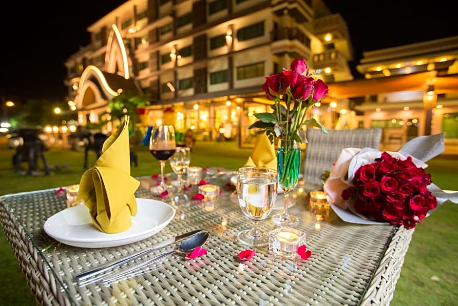Phanomrungpuri Hotel
